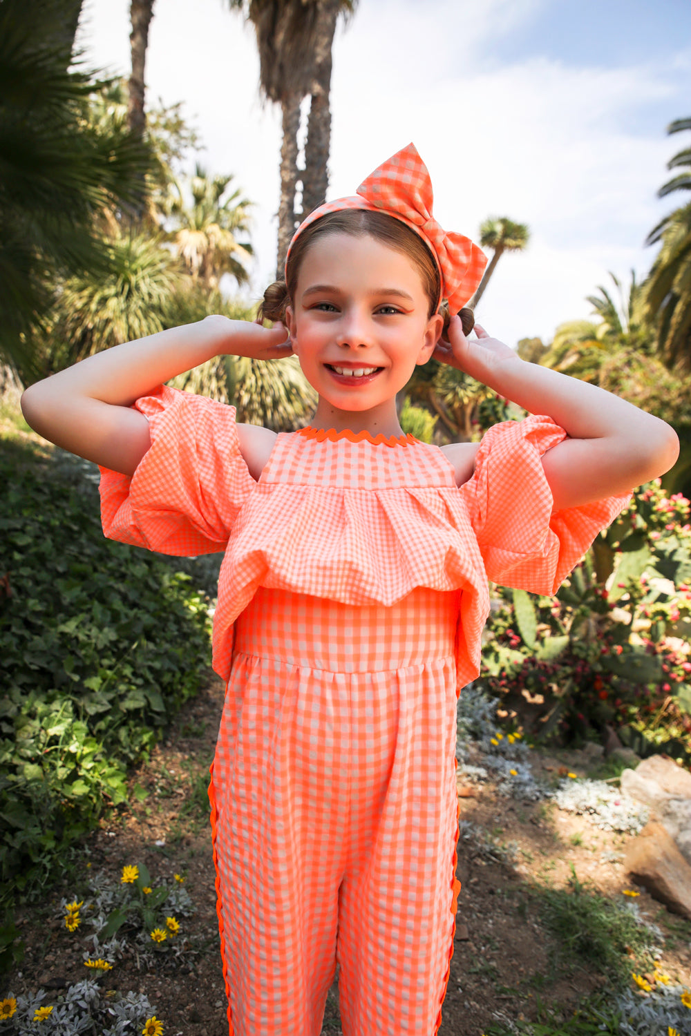 Coral neon and ecru cotton jumpsuit with voluminous sleeves