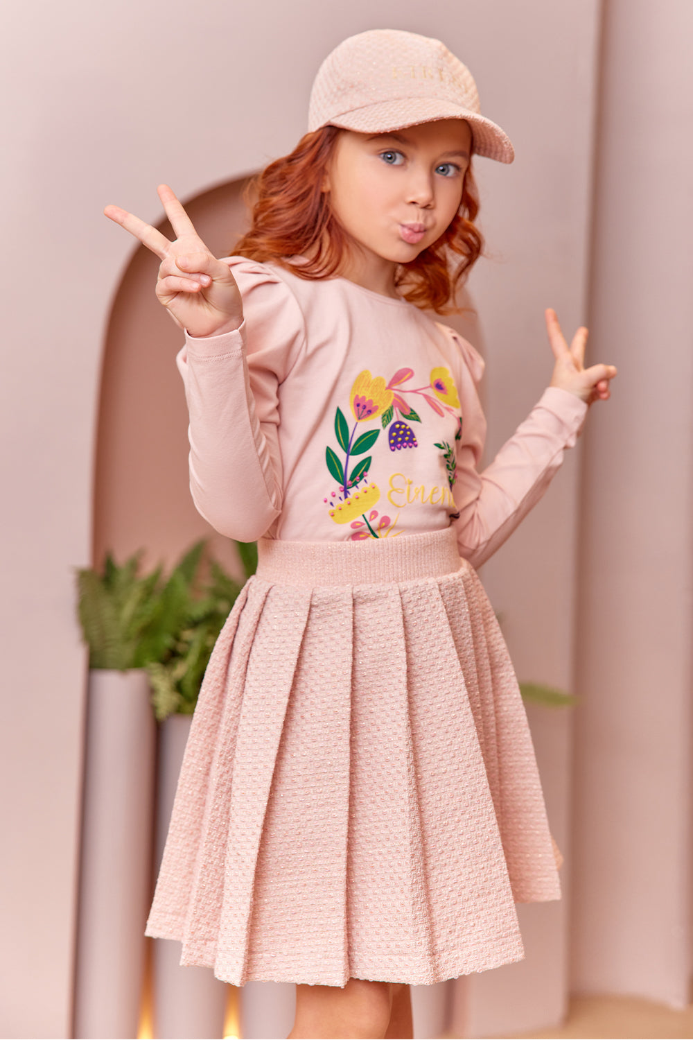 Pink and gold pleated skirt