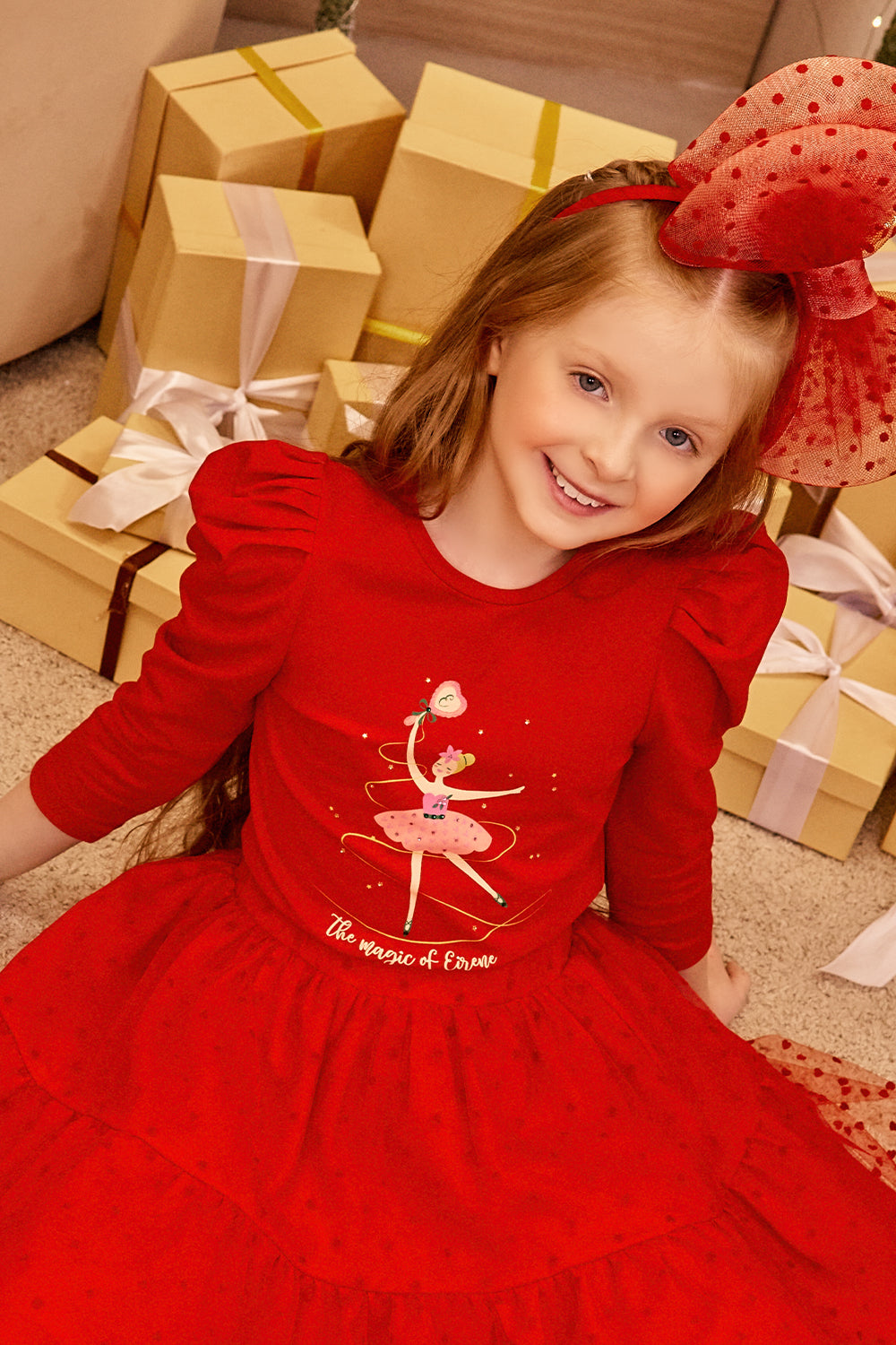 Red Christmas hand-embellished t-shirt with puffed sleeves