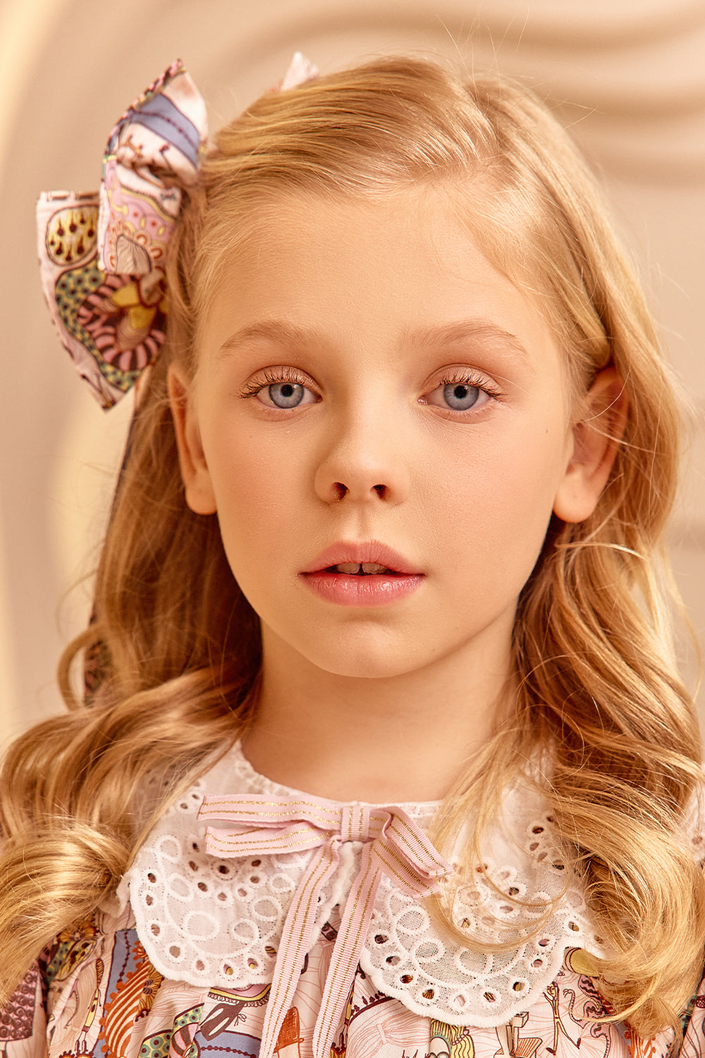 Liberty London funny creatures cotton white hair bow