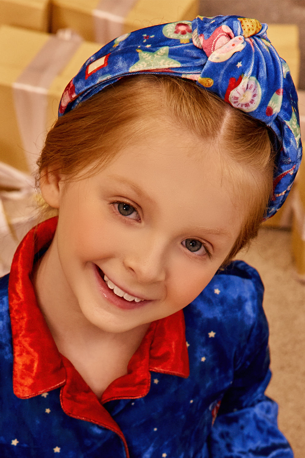 Blue velvet Christmas knot hairband