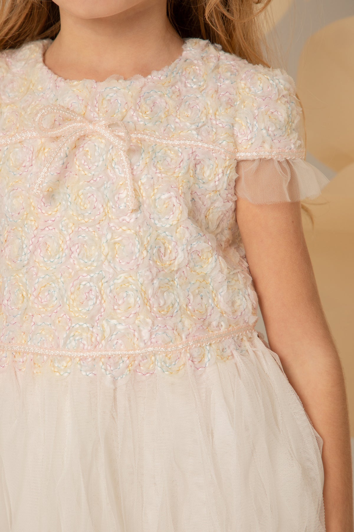 Close view of the structured lace bodice
