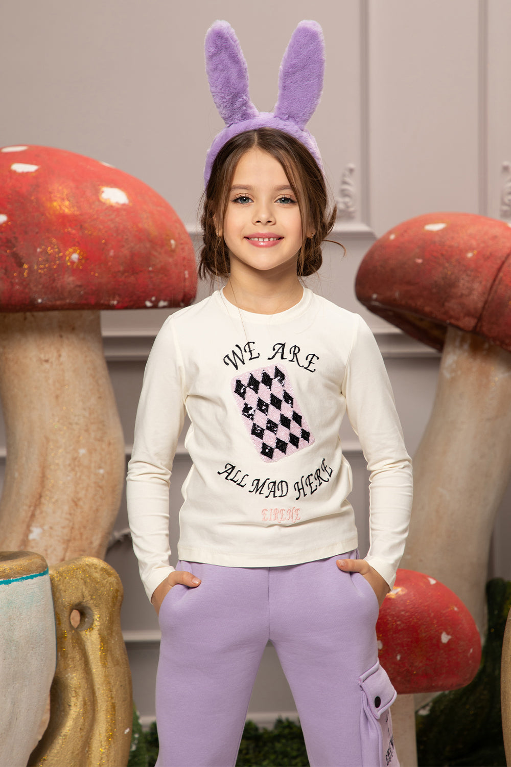 Off-white "We are all mad here" sequin card t-shirt