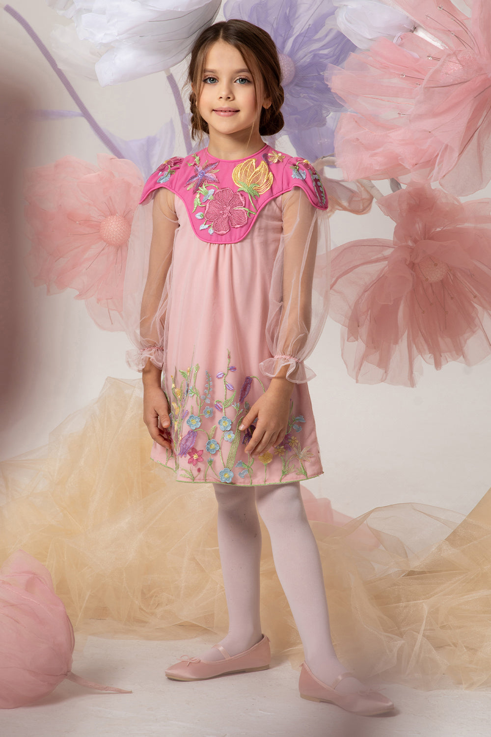 Pink A-line dress with floral embroidery