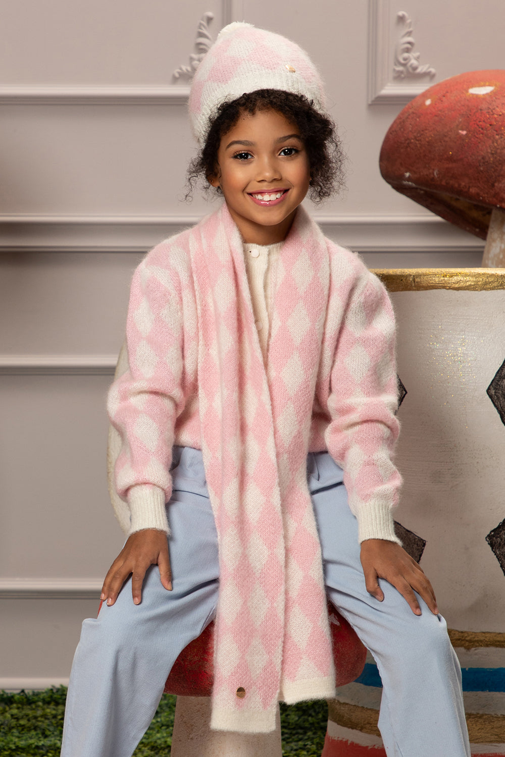 Pink and off-white rhombus moher cardigan