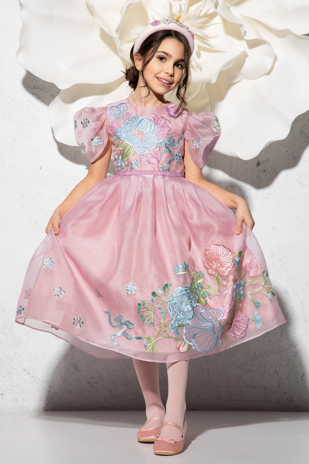 Pink organza dress with floral embroidery