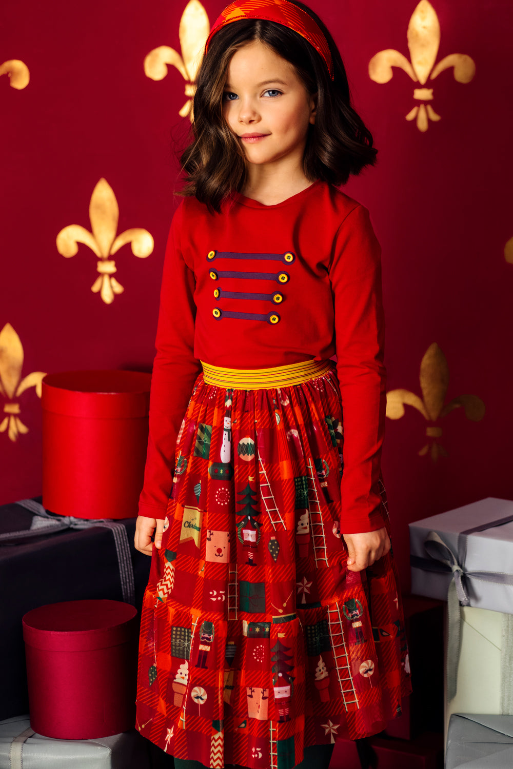 Red uniform detail cotton t-shirt