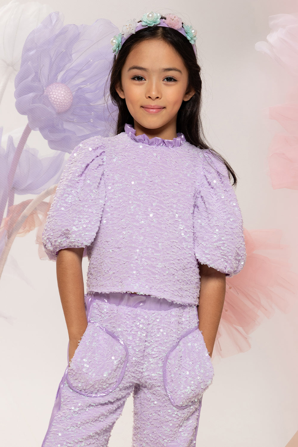 Violet sequins top with voluminous sleeves