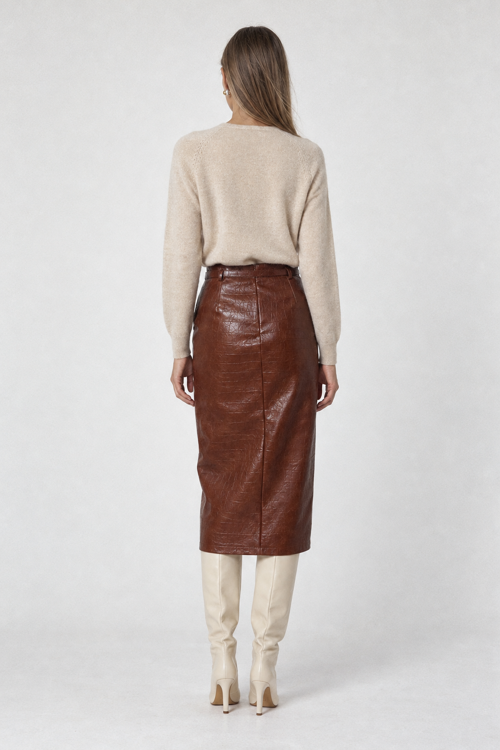 SANDSTONE Sweater