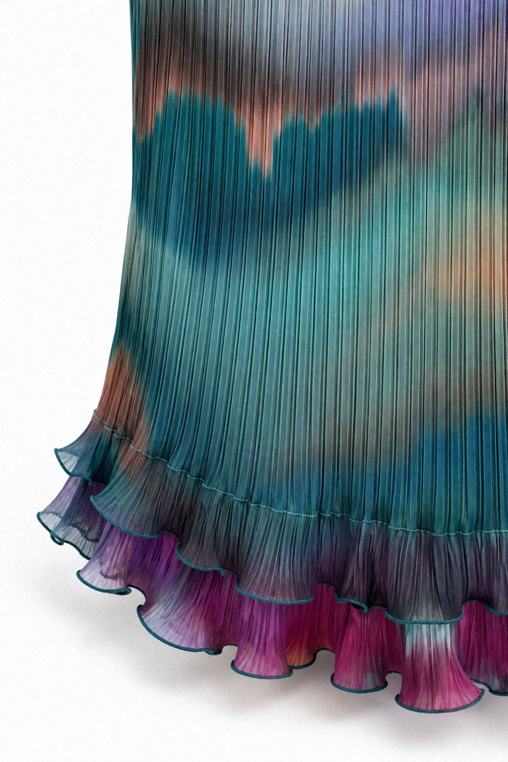 AURORA pleated midi skirt in an abstract petrol and violet print - detail