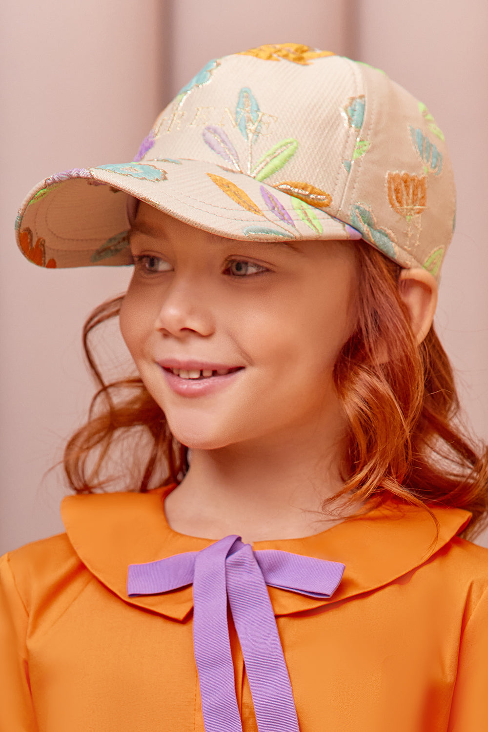 Șapcă de baseball aurie cu imprimeu floral jacquard
