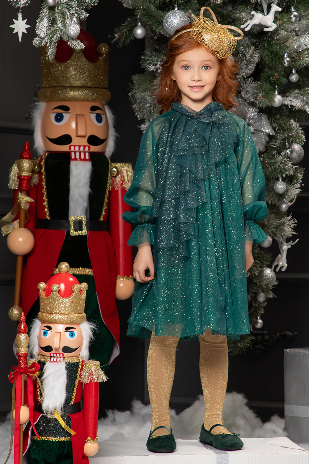 Green shimmering tulle loose fit dress with frill