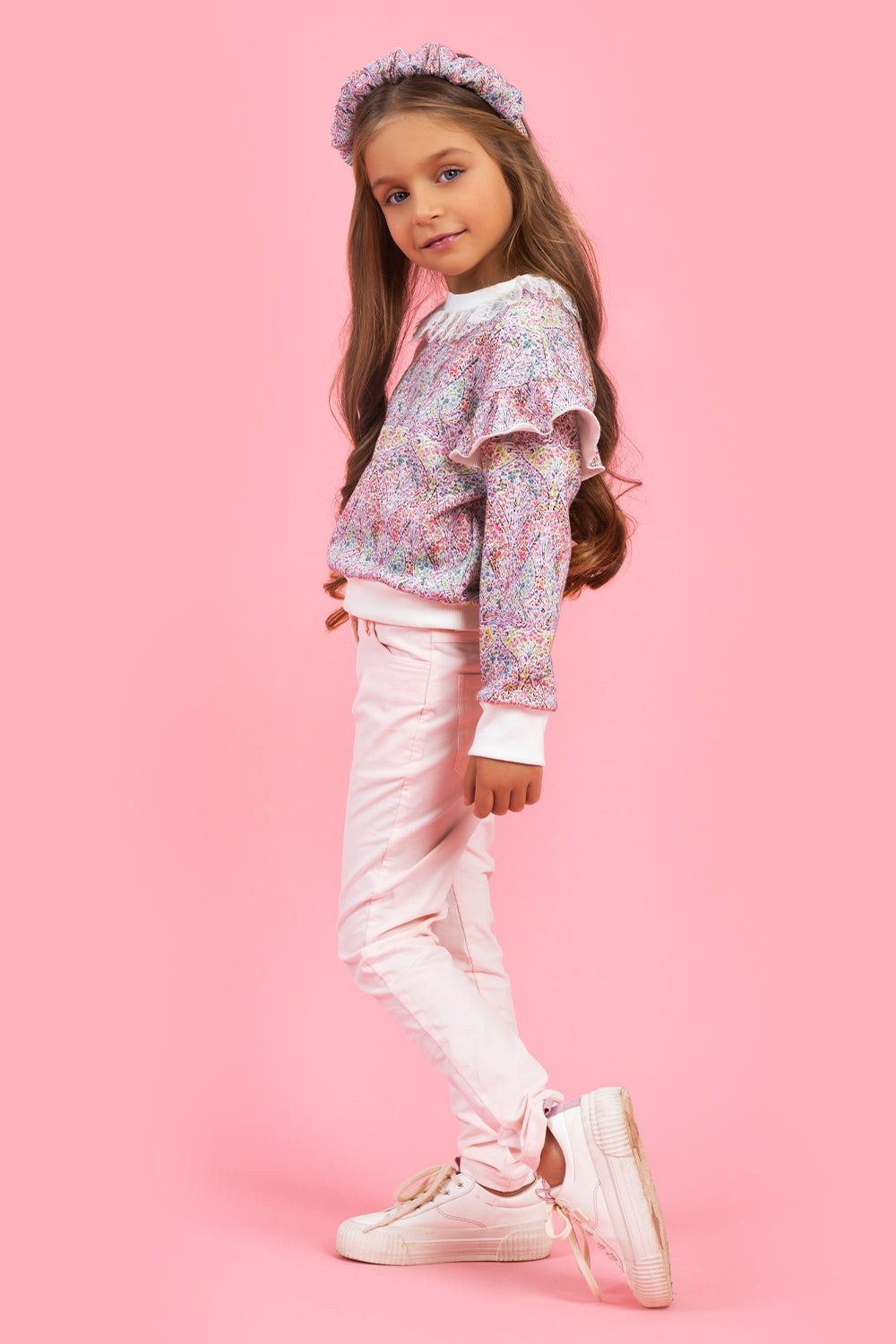 Light pink corduroy slim trousers