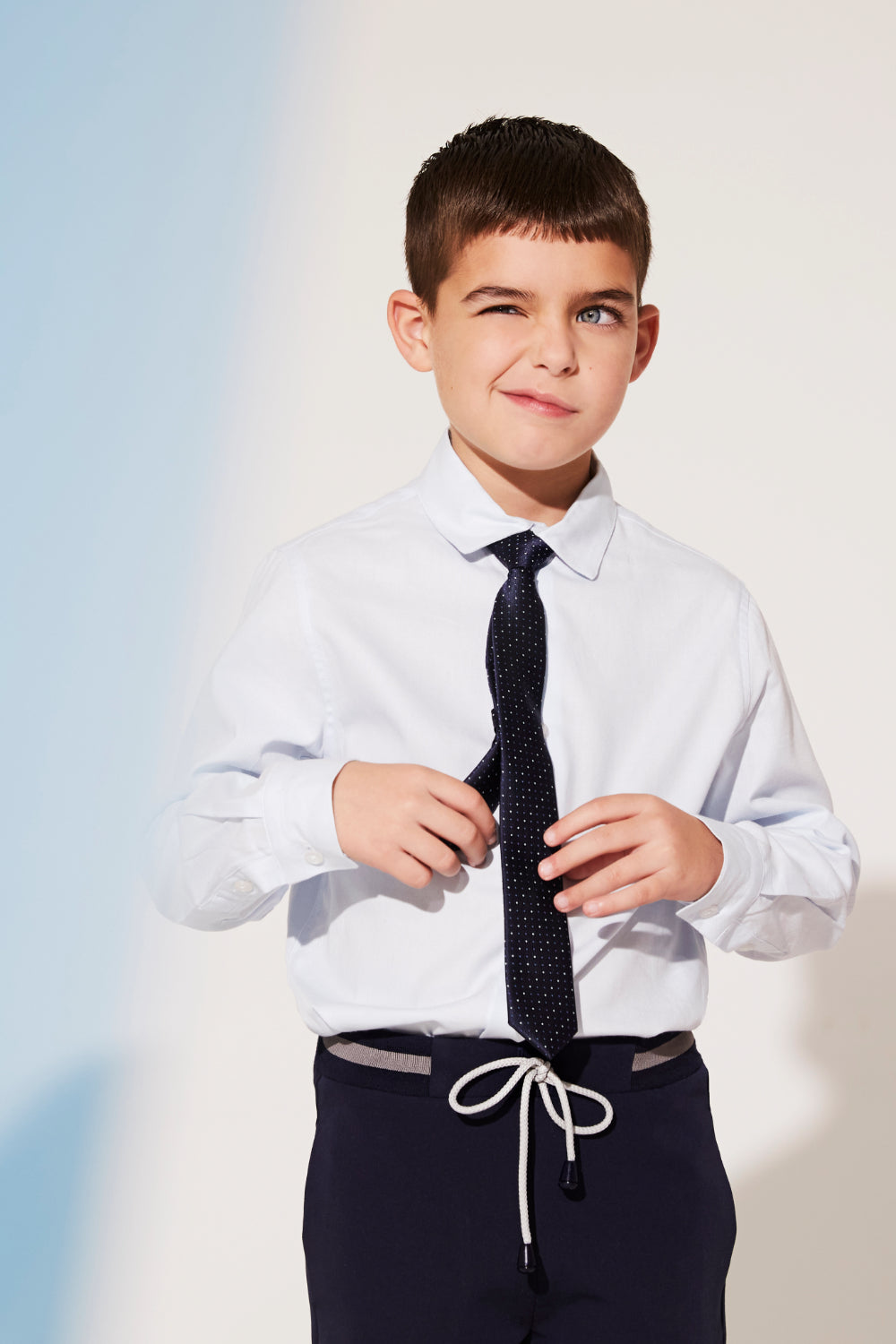 Blue trousers with drawstrings