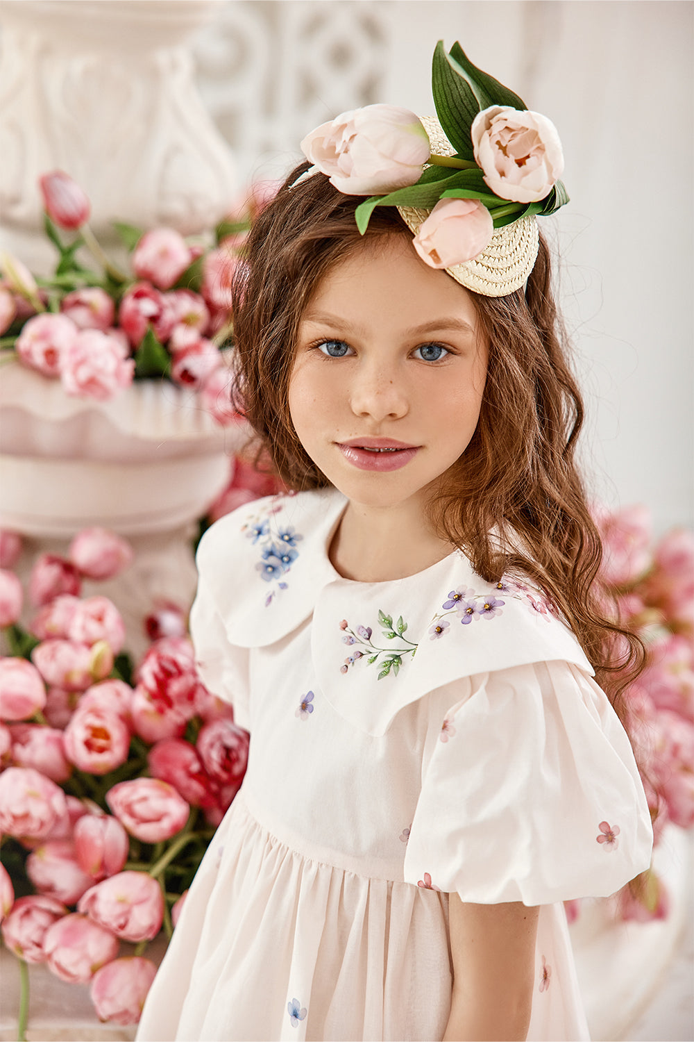 Off-white satin cotton dress with tulip print and hand-embellished collar