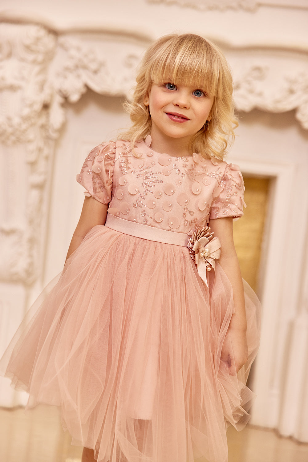 Soft pink tulle dress with pearl decoration