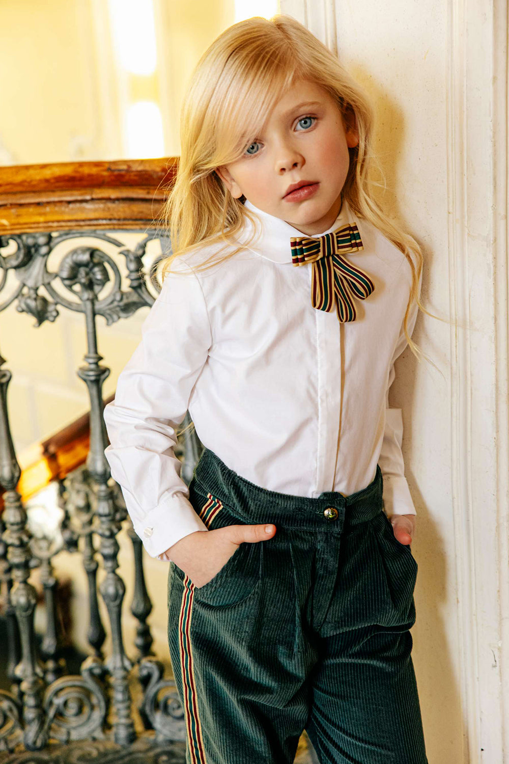 White cotton shirt with round collar