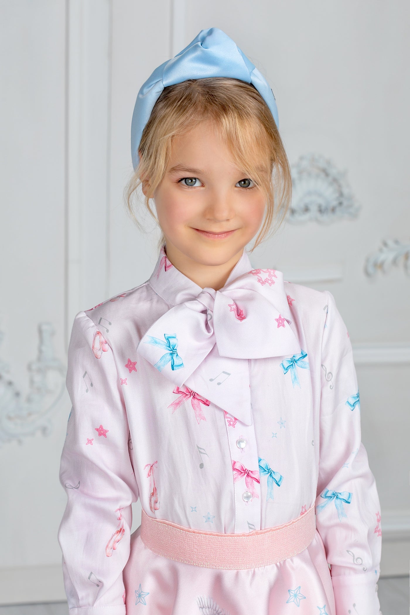 Light pink cotton ballet shirt with a bow