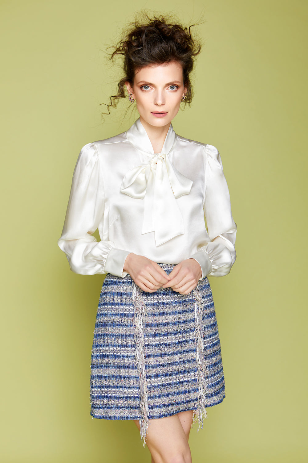 Blue tweed skirt with decorative fringes